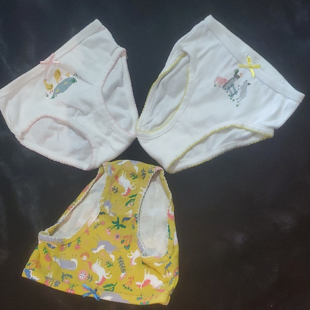 MINI BODEN 67Y /122CM GIRLS  RIEFS; SET OF 3 ; 100% COTTON